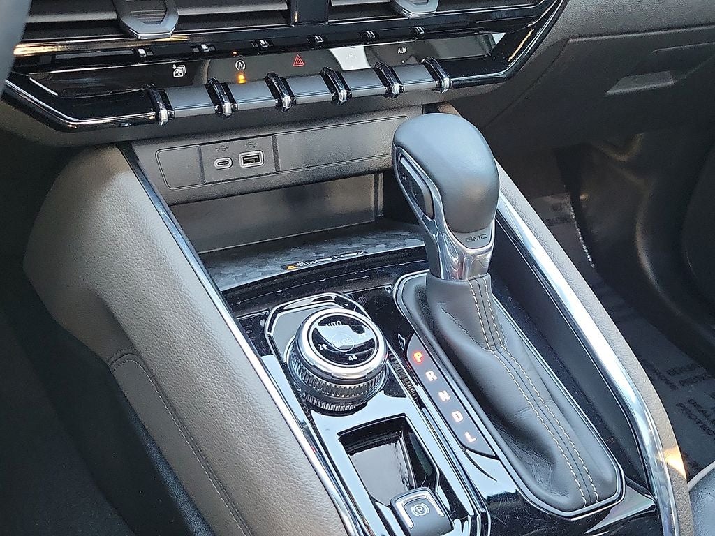 2024 GMC Canyon Denali