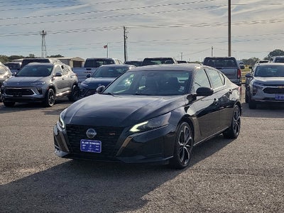 2024 Nissan Altima 2.5 SR