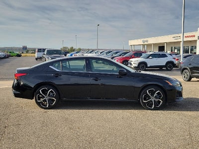2024 Nissan Altima 2.5 SR