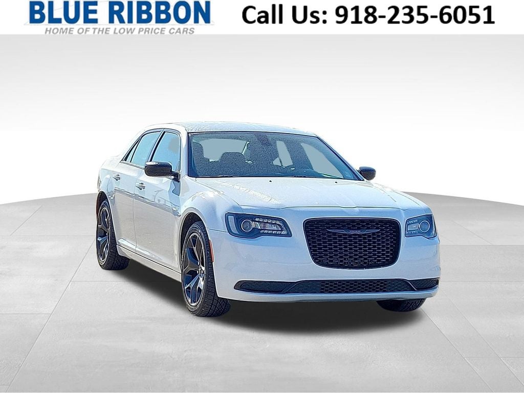 2023 Chrysler 300 Touring