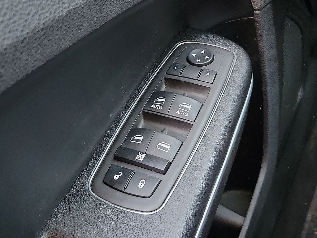 2023 Chrysler 300 Touring