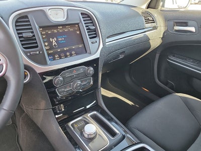 2023 Chrysler 300 Touring