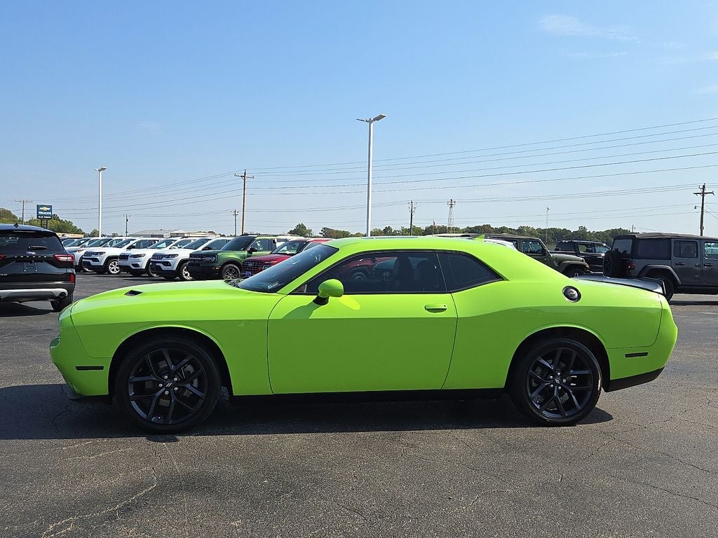 2023 Dodge Challenger SXT