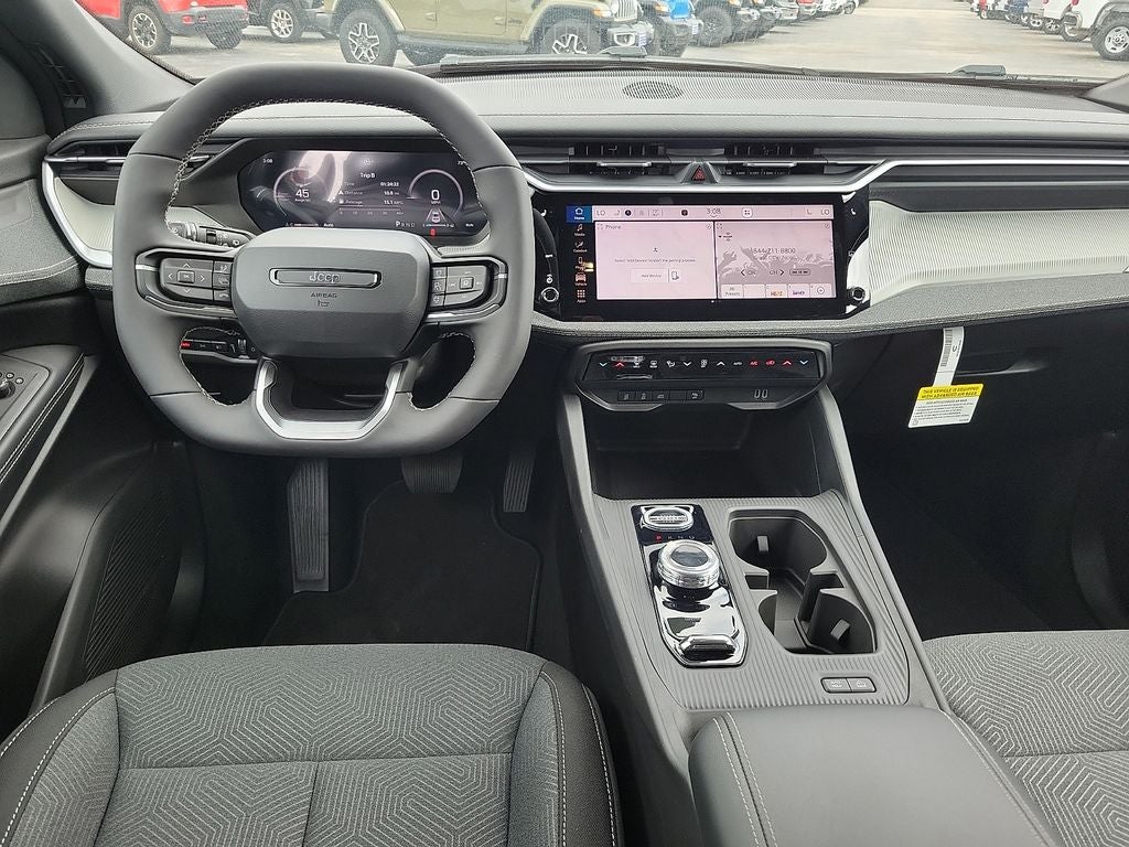 2026 Jeep Cherokee Laredo