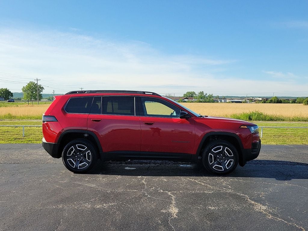 2026 Jeep Cherokee Laredo