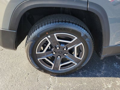 2026 Jeep Cherokee Laredo