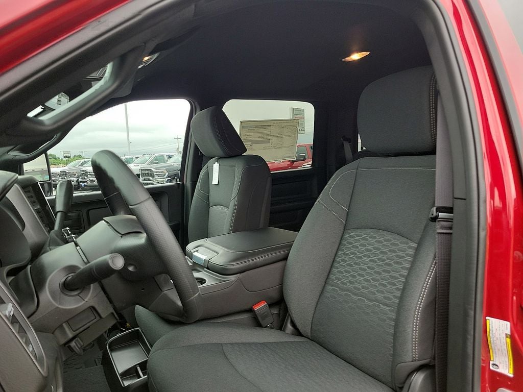 2026 RAM 2500 RAM 2500 WARLOCK CREW CAB 4X4 6'4' BOX