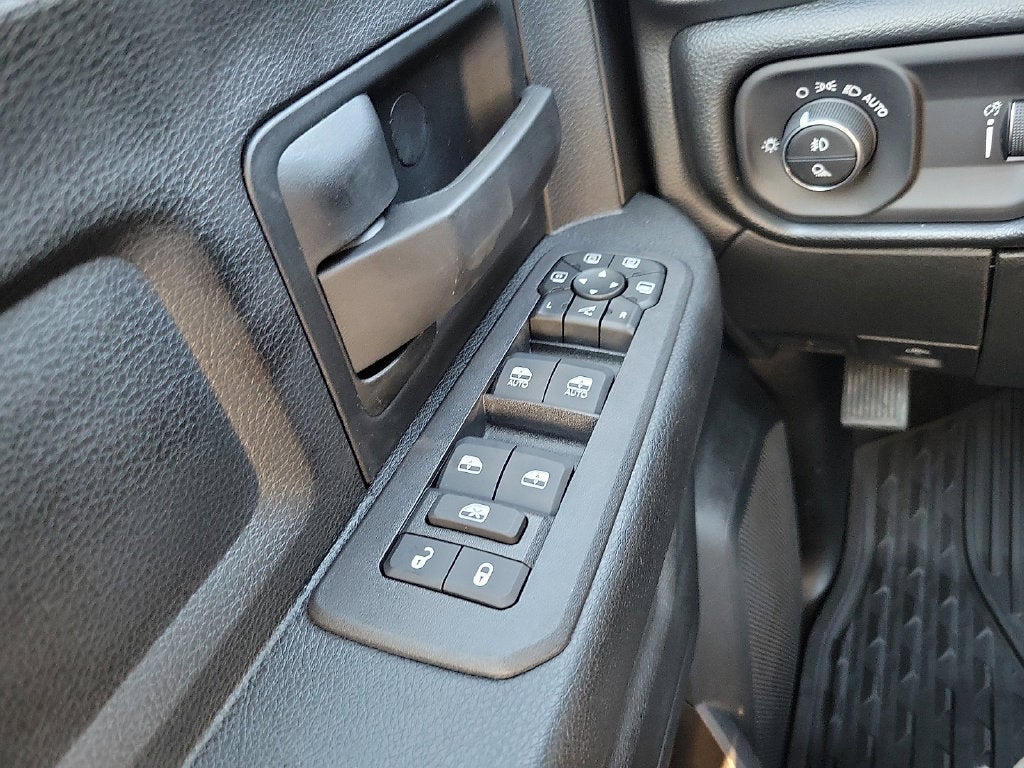 2027 RAM 2500 Black Express