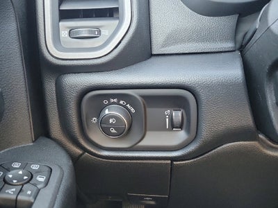 2027 RAM 2500 Black Express
