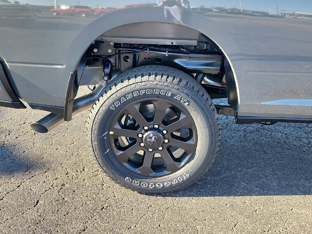 2027 RAM 2500 Black Express