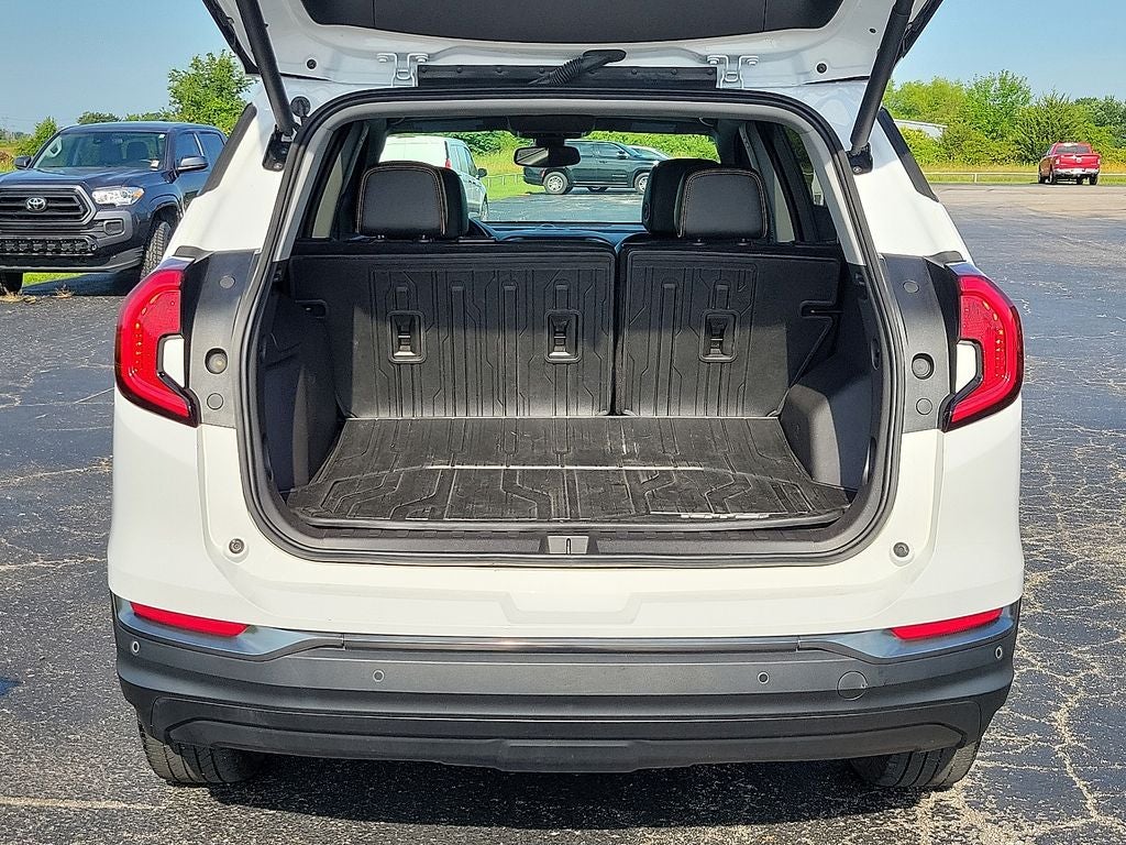 2022 GMC Terrain AT4