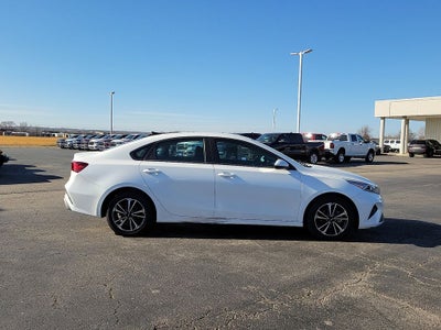 2024 Kia Forte LXS