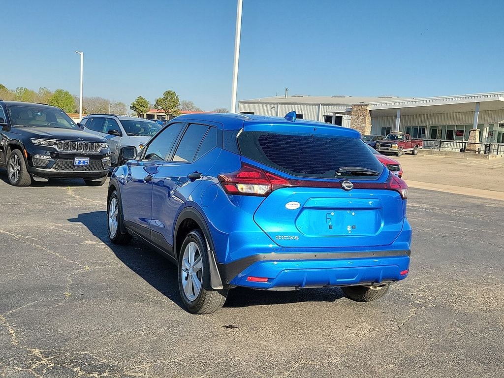2023 Nissan Kicks S