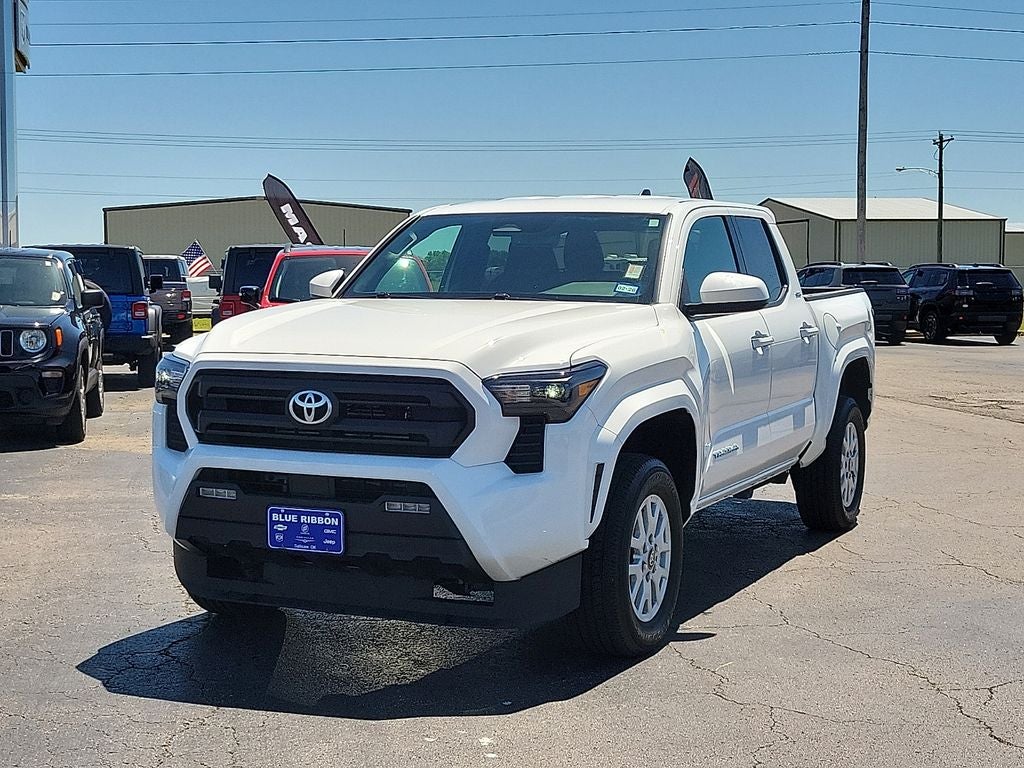 2025 Toyota Tacoma SR5