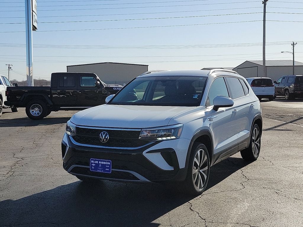 2024 Volkswagen Taos 1.5T SE