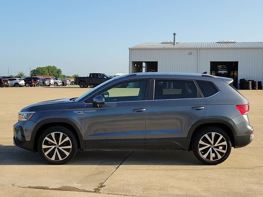2024 Volkswagen Taos 1.5T SE