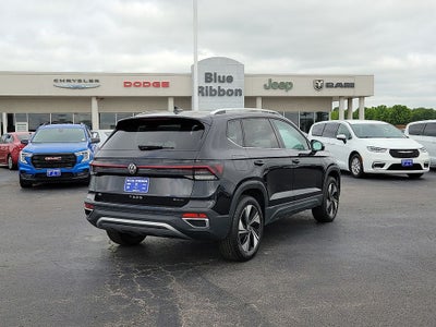 2025 Volkswagen Taos 1.5T SE
