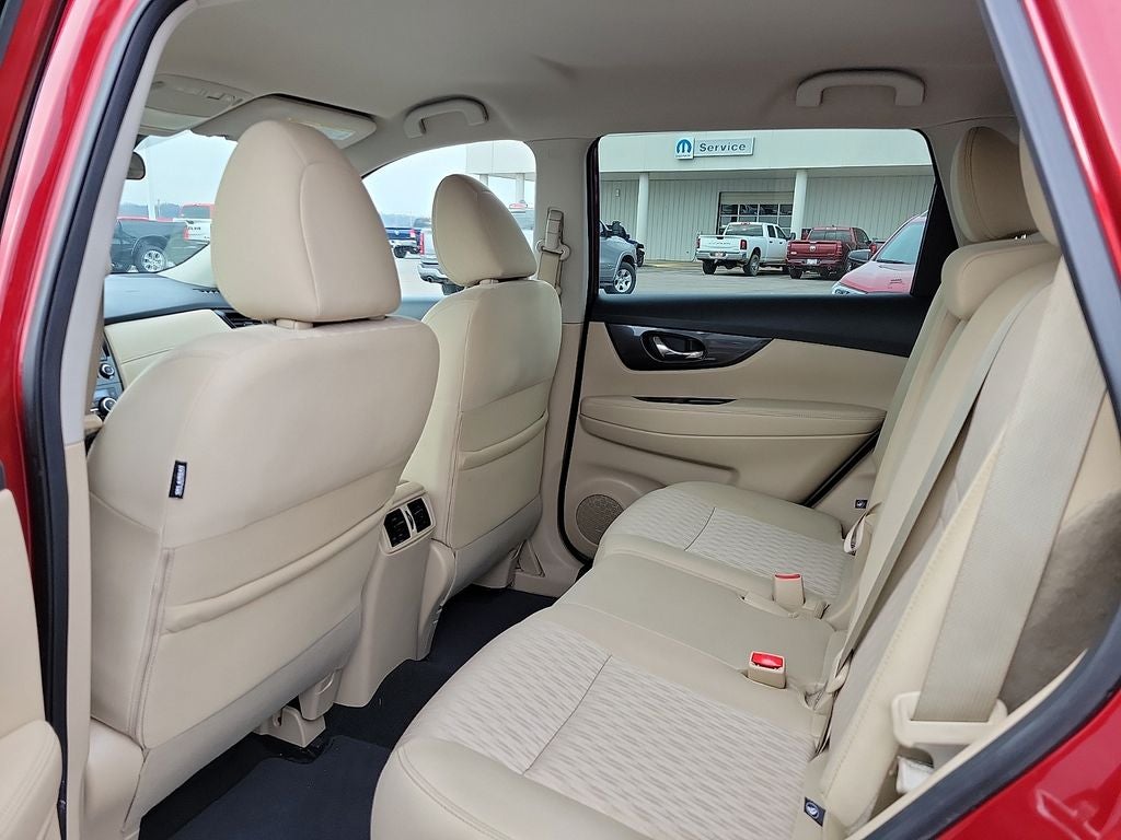 2020 Nissan Rogue SV