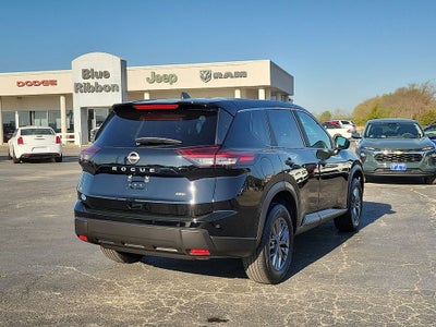 2025 Nissan Rogue S