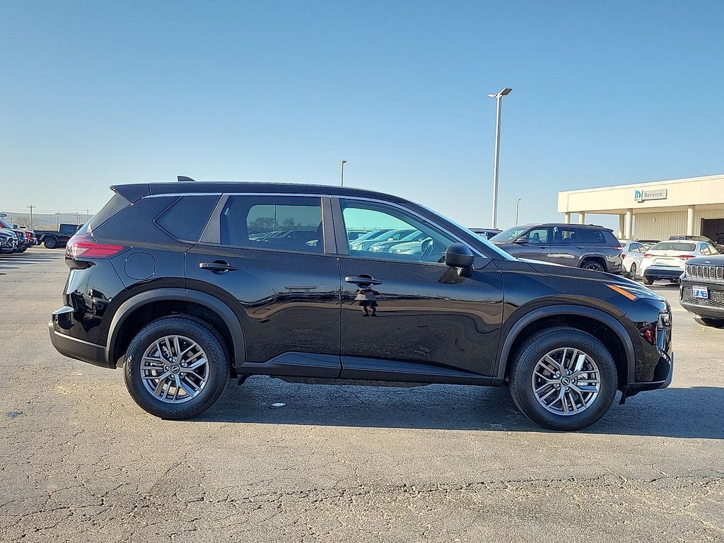 2025 Nissan Rogue S