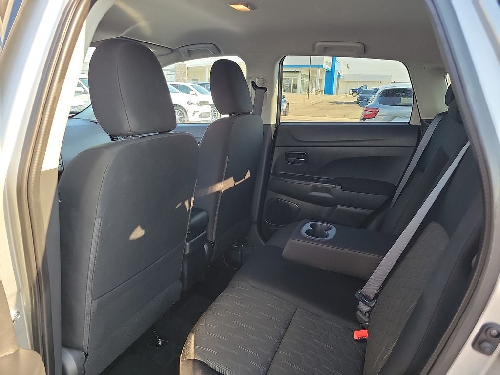 2024 Mitsubishi Outlander Sport 2.0 S