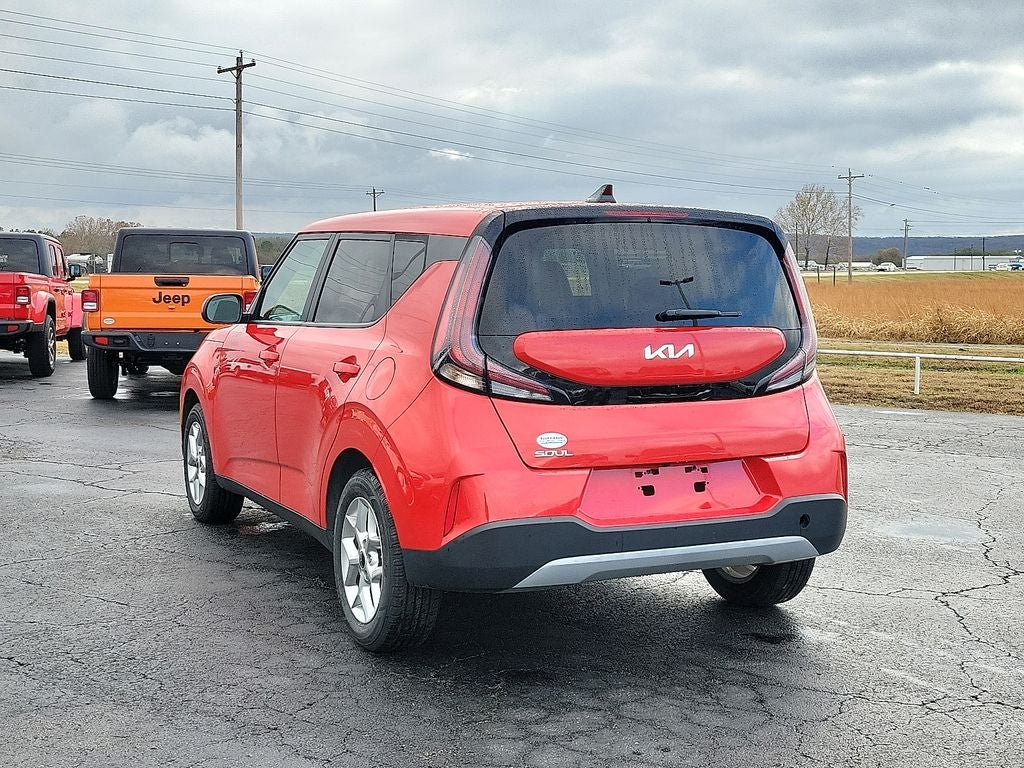 2024 Kia Soul LX
