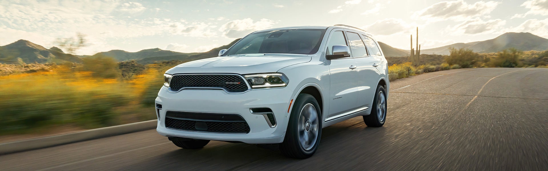 /static/brand-dodge/vehicle/2024/Dodge/Durango/Full-Width/01.jpg